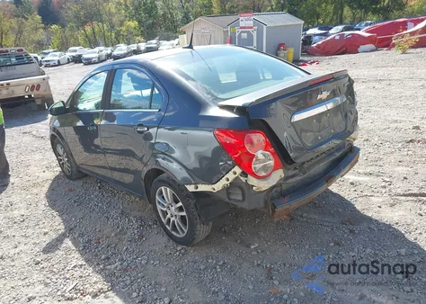 2014 Chevrolet Sonic Lt Auto z USA, uszkodzony, nr VIN 1G1JC5SH0E4205130
